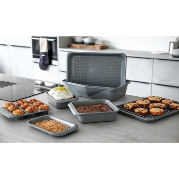 MasterClass Smart Ceramic Non-Stick Large Baking Tray 40x27x2cm