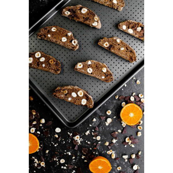 MasterClass Crusty Bake Non-Stick Baking/Cookie Tray 39x27x2cm